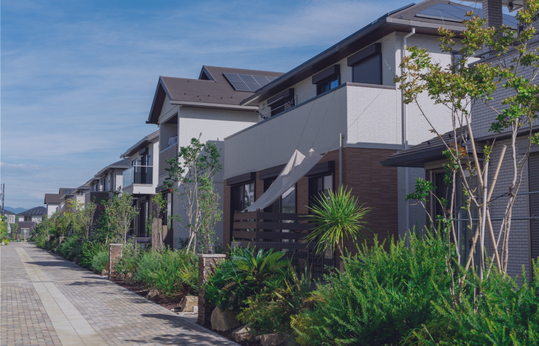 Lighting the future with you 未来を照らす賃貸経営